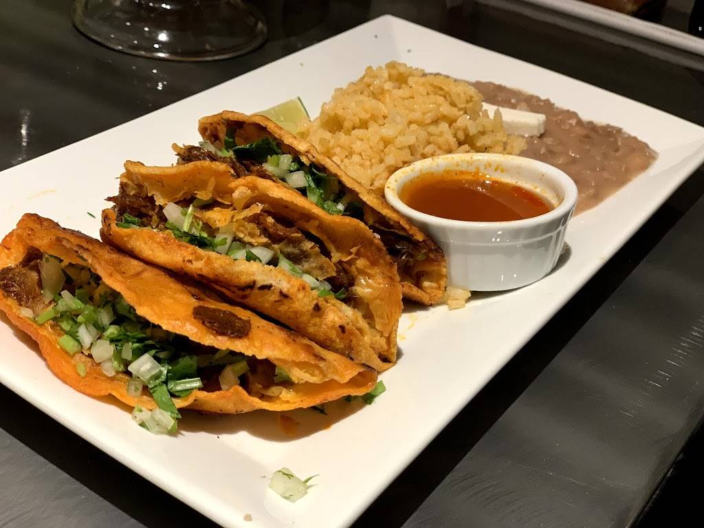 La Sabrosa Fine Mexican Cuisine | restaurant | 512 San Benito St, Hollister, CA 95023, USA | 8313130956 OR +1 831-313-0956