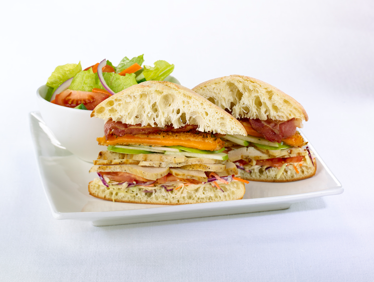 Caseys Grill Bar | restaurant | 1120 Victoria St N, Kitchener, ON N2B 3T2, Canada | 5197456125 OR +1 519-745-6125