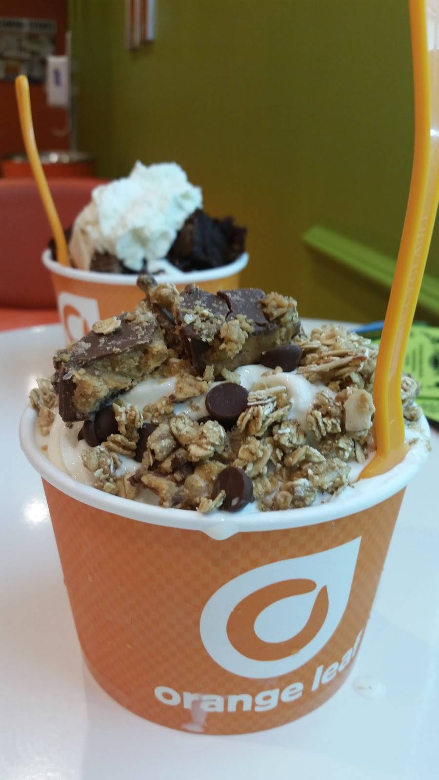 Orange Leaf Frozen Yogurt | restaurant | 38 Vanderbilt Ave, Norwood, MA 02062, USA | 7817628020 OR +1 781-762-8020