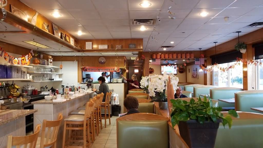 Bridgeport Restaurant | restaurant | 1605, 3500 S Halsted St, Chicago, IL 60609, USA | 7732472826 OR +1 773-247-2826