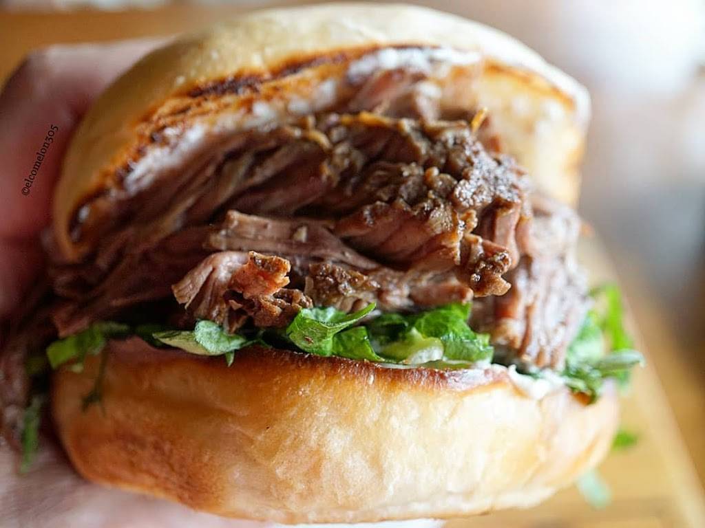 Mr. & Mrs.Bun | restaurant | 15572 Sunset Dr, Miami, FL 33193, USA | 7867176244 OR +1 786-717-6244