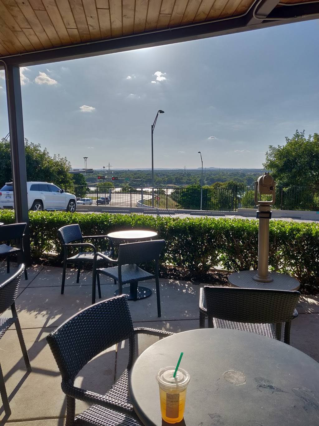Starbucks | cafe | 301 Gateway N, Marble Falls, TX 78654, USA | 8306932134 OR +1 830-693-2134