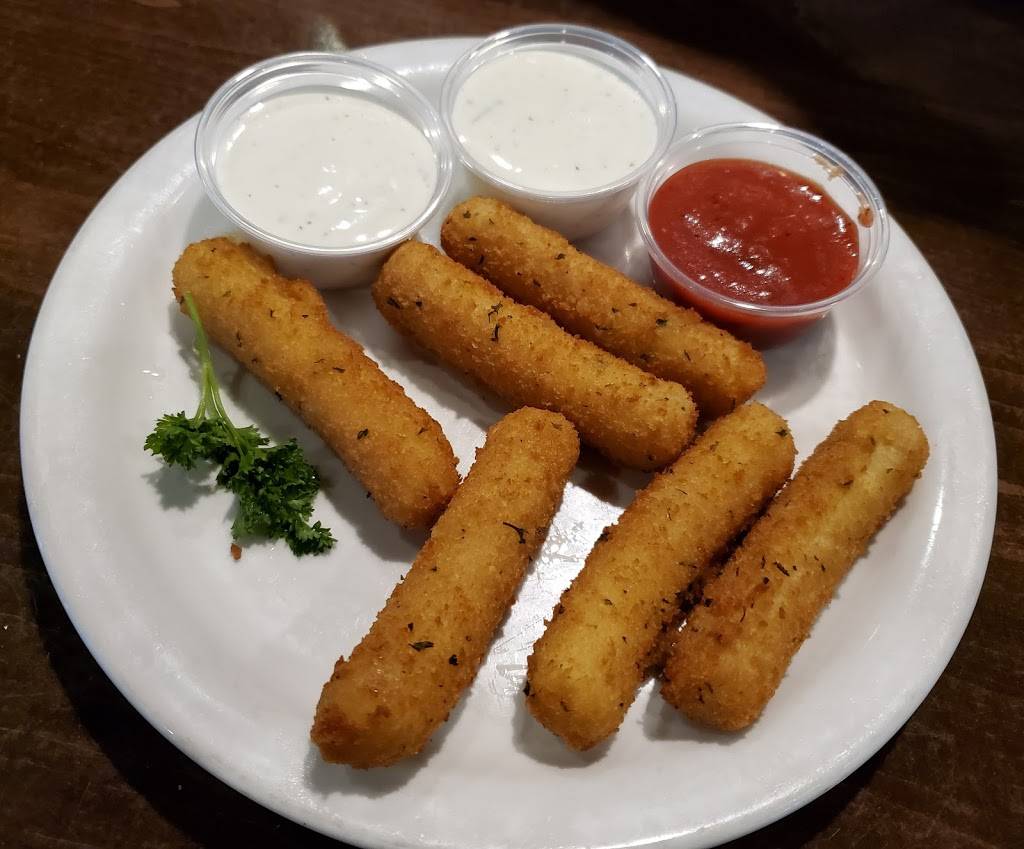 Gondola Restaurant | restaurant | 305 Mullican St, McMinnville, TN 37110, USA | 9314735555 OR +1 931-473-5555