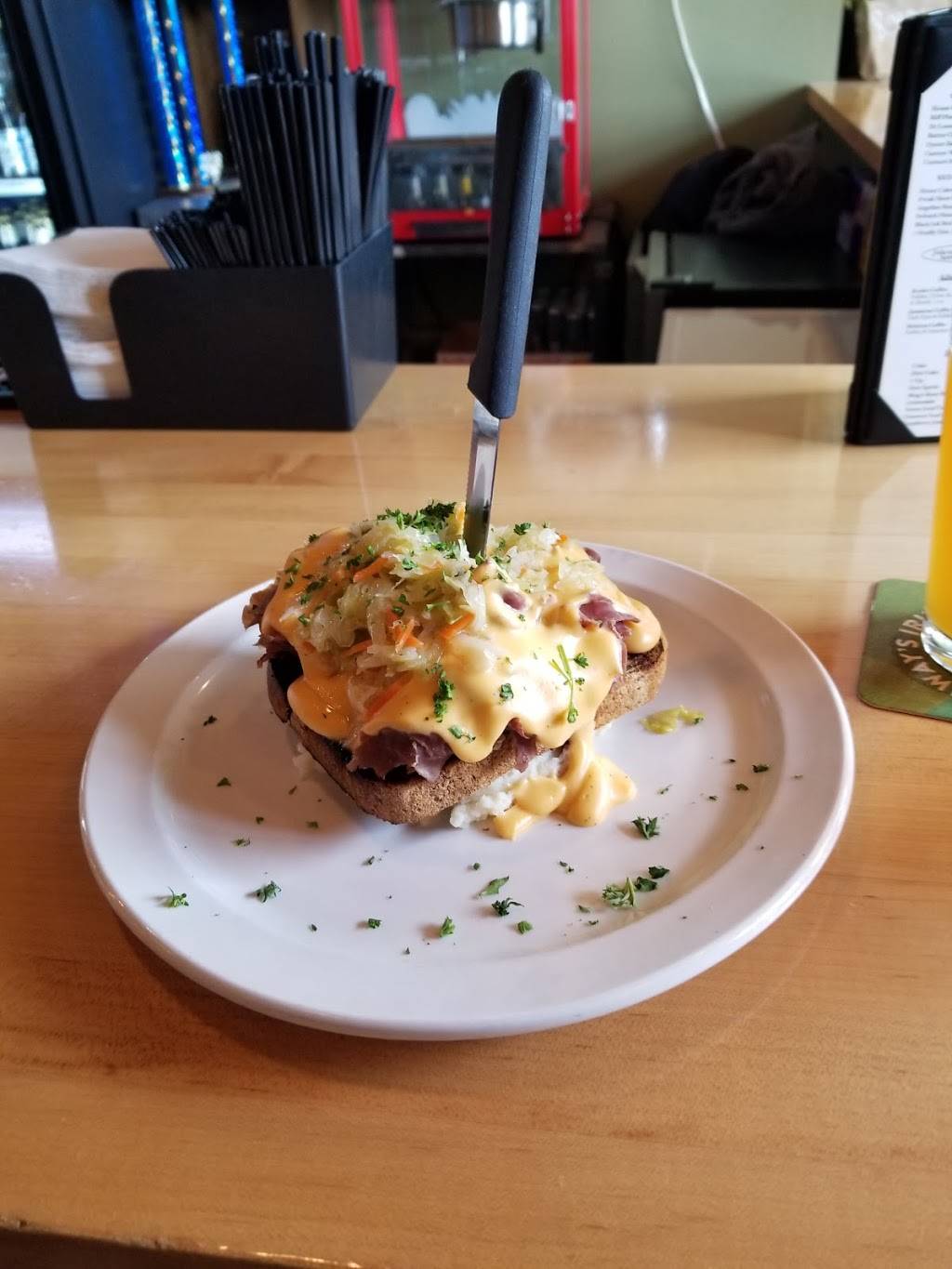 Riverstone Taverne | restaurant | 5288 Center Rd, Brunswick, OH 44212, USA | 3304839900 OR +1 330-483-9900