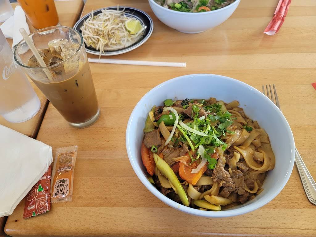 Viet-Thai Taste | restaurant | 208 S 2nd Ave W, Newton, IA 50208, USA | 6417923912 OR +1 641-792-3912