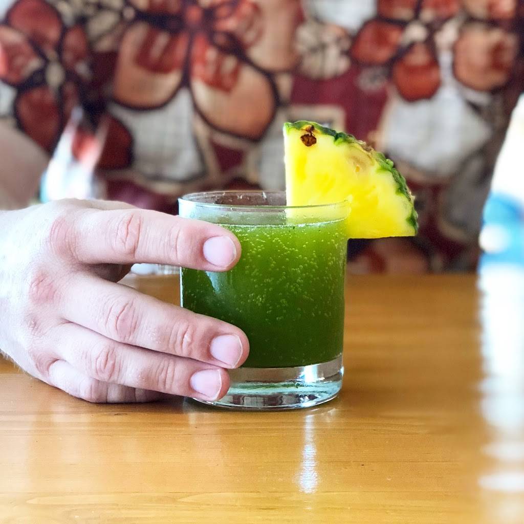 Miss Bs Coconut Club | restaurant | 7154, 3704 Mission Blvd, San Diego, CA 92109, USA | 8583810855 OR +1 858-381-0855