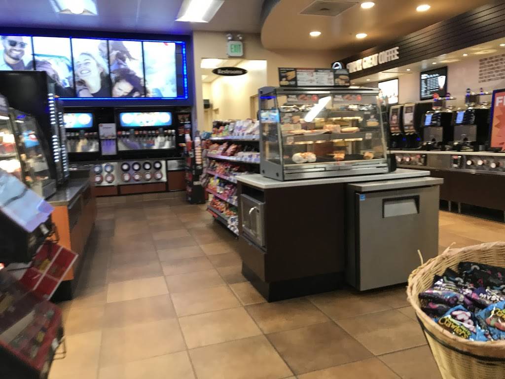 Circle K | meal takeaway | 82061 Ave 42, Indio, CA 92203, USA | 7603420372 OR +1 760-342-0372