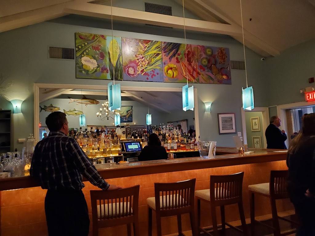 The Plaza Café | restaurant | 61 Hill St, Southampton, NY 11968, USA | 6312839323 OR +1 631-283-9323