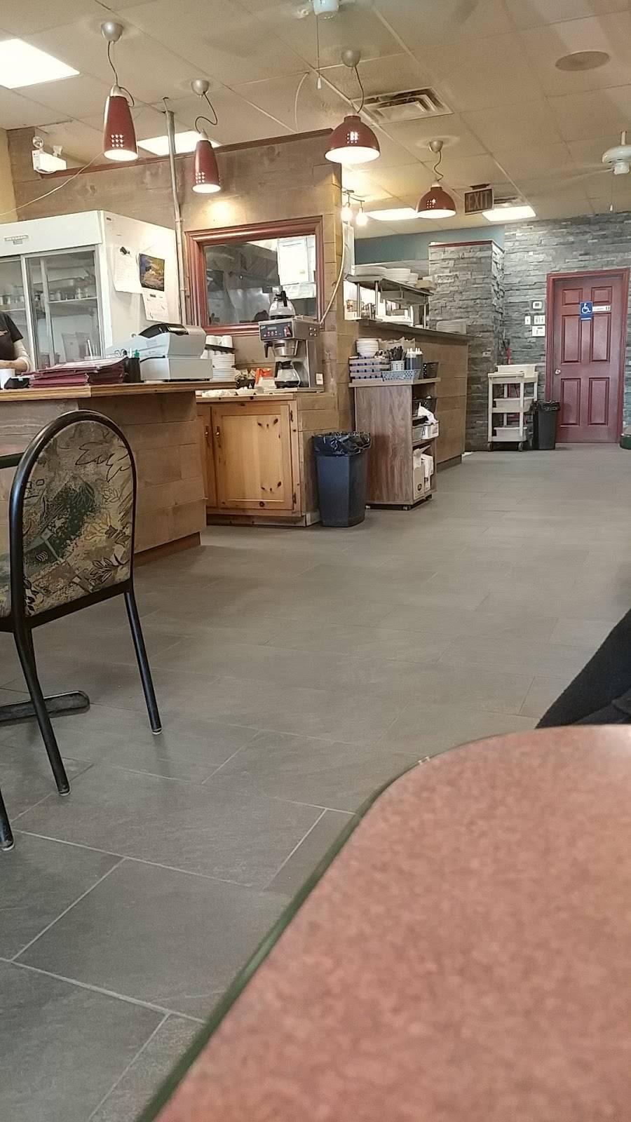 Flapjacks | restaurant | 25 McFarlane Ave, Chatham, ON N7L 3K7, Canada | 5193529482 OR +1 519-352-9482