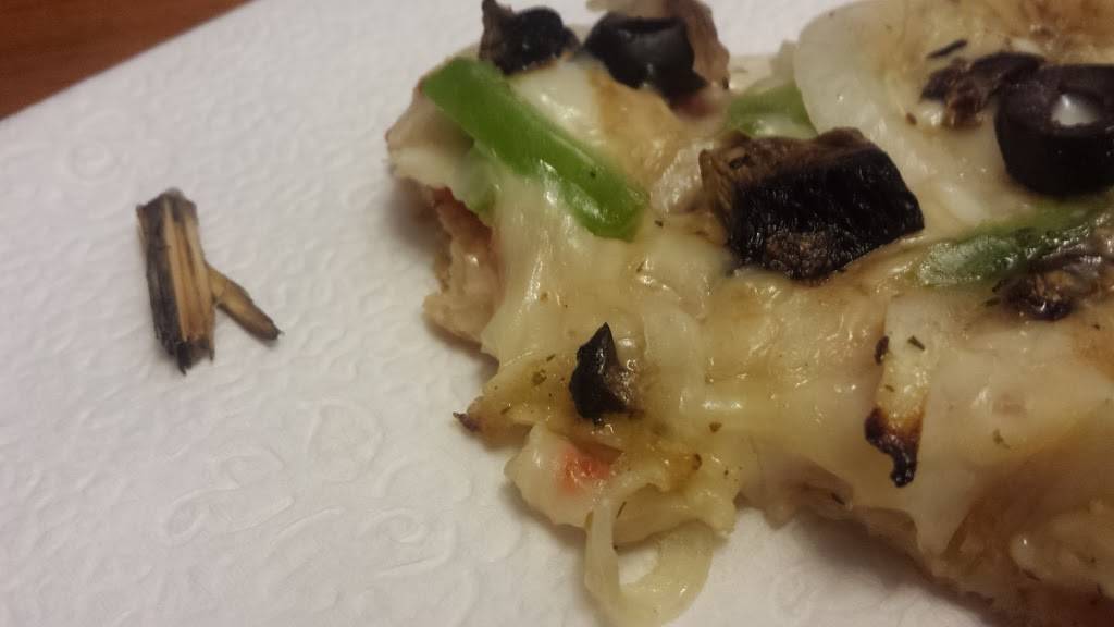 Little Caesars Pizza | meal takeaway | 20152 Outer Hwy 18 N, Apple Valley, CA 92307, USA | 7609462011 OR +1 760-946-2011