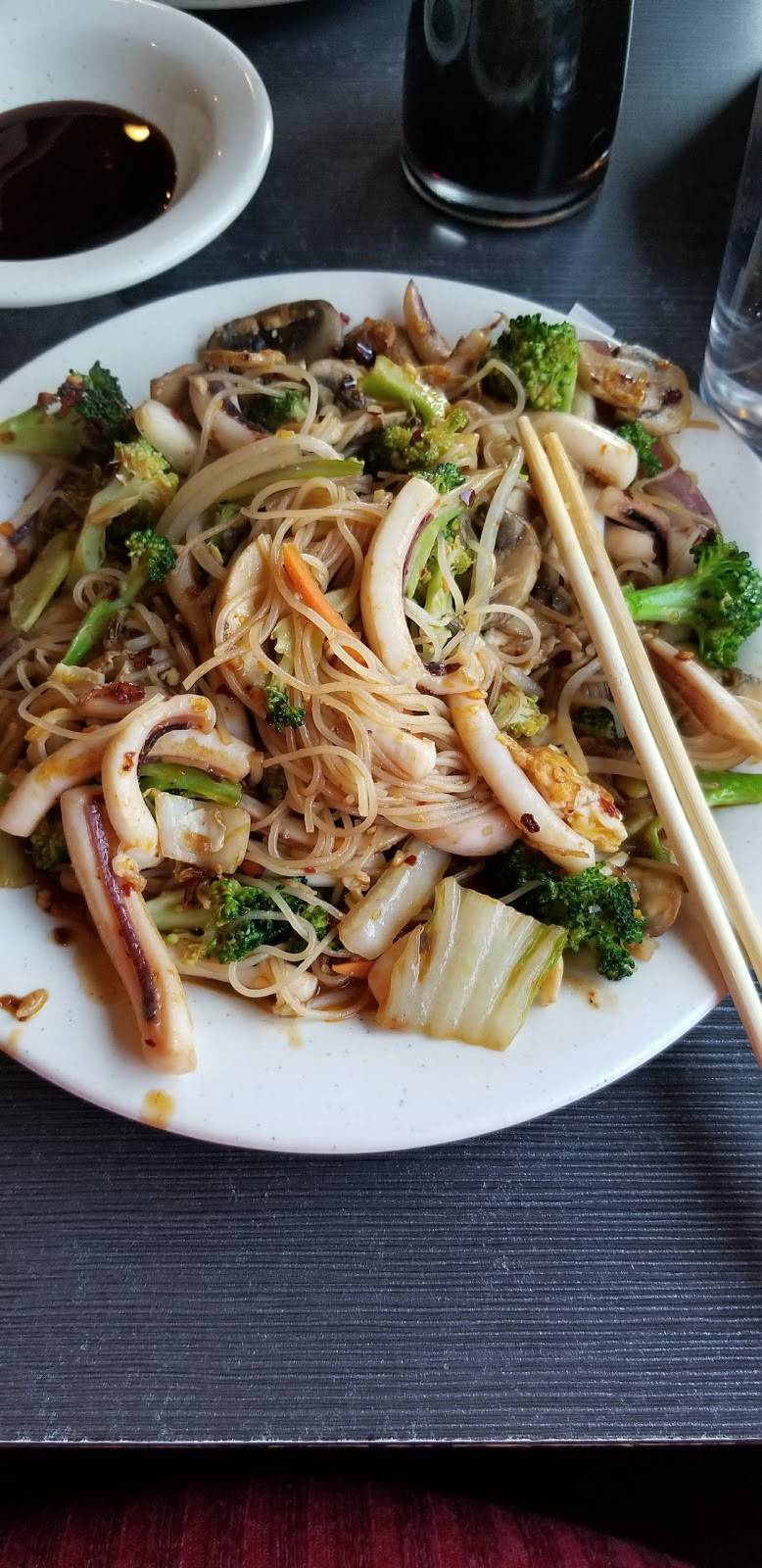 Qin Guan Restaurant | restaurant | 1285 E Main St, Carbondale, IL 62902, USA | 6183511222 OR +1 618-351-1222