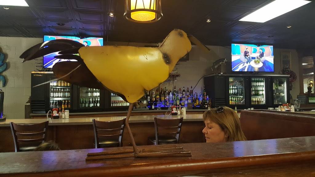 Charlies Restaurant-Catering | restaurant | 6129 E St Bernard Hwy, Violet, LA 70092, USA | 5046829057 OR +1 504-682-9057