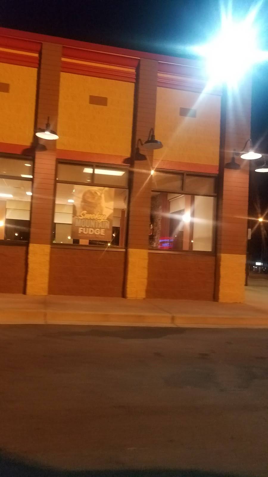 Jacks | restaurant | 1500 Huntsville Hwy, Fayetteville, TN 37334, USA | 9314387030 OR +1 931-438-7030