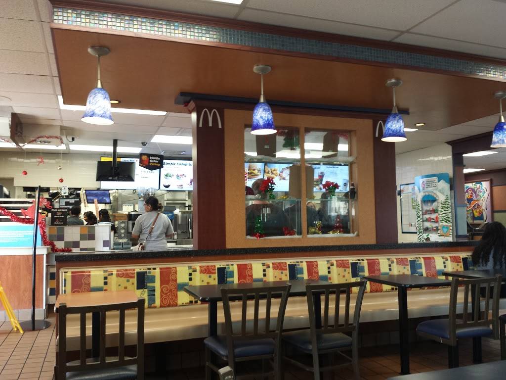 McDonalds | cafe | 8730 Jamacha Blvd, Spring Valley, CA 91977, USA | 6194607433 OR +1 619-460-7433