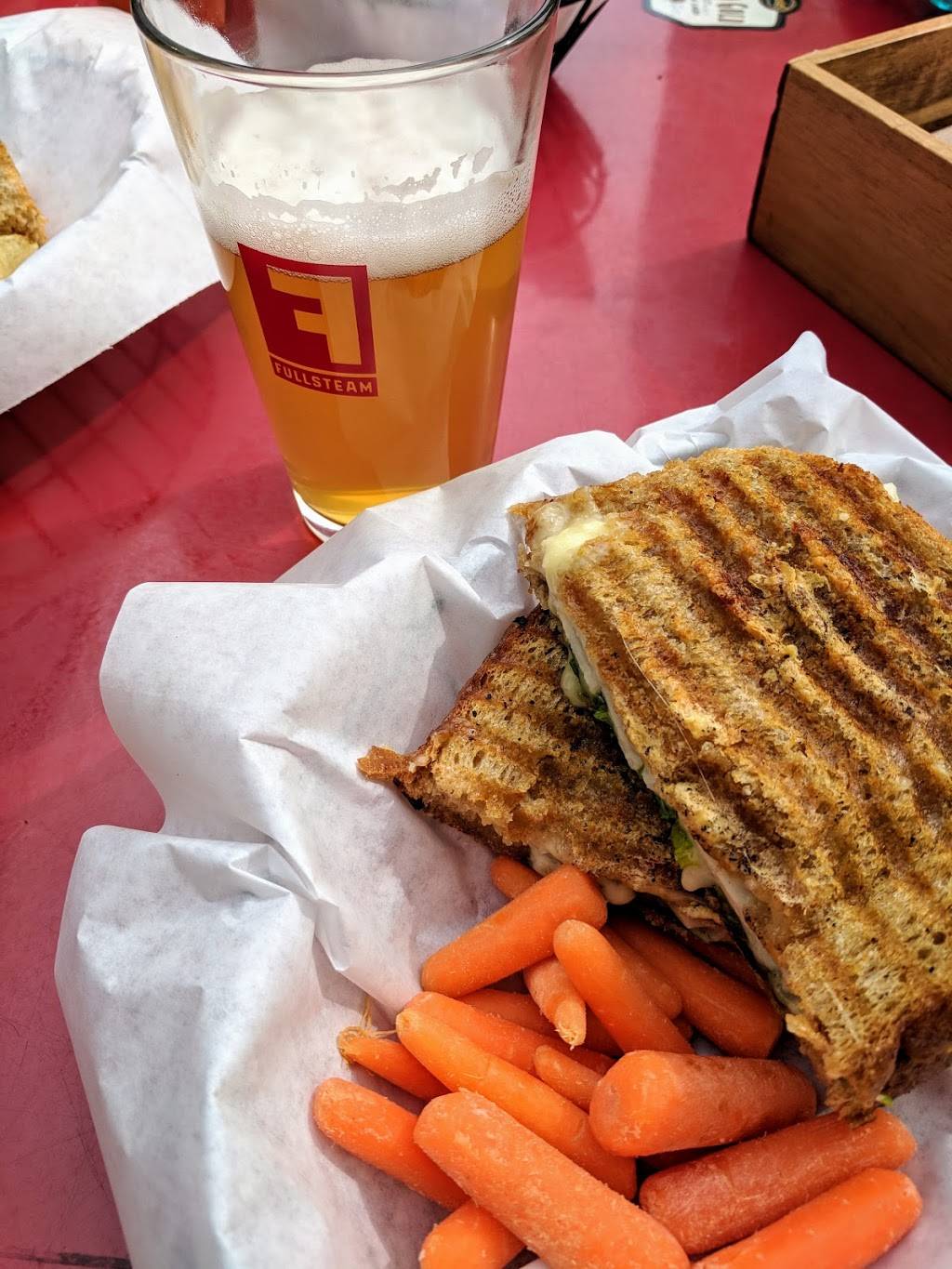 Pour Taproom: Durham | restaurant | 202 N Corcoran St #200, Durham, NC 27701, USA | 9192518985 OR +1 919-251-8985