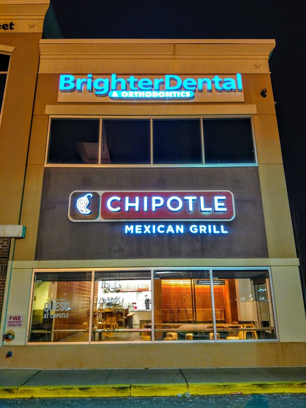 Chipotle Mexican Grill | restaurant | 323 W Main St, Freehold Township, NJ 07728, USA | 7323587721 OR +1 732-358-7721