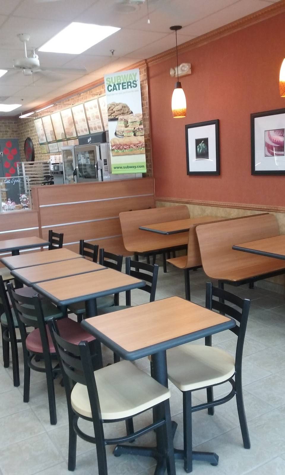 Subway | restaurant | 13435 S McCall Rd, Port Charlotte, FL 33981, USA | 9416980165 OR +1 941-698-0165