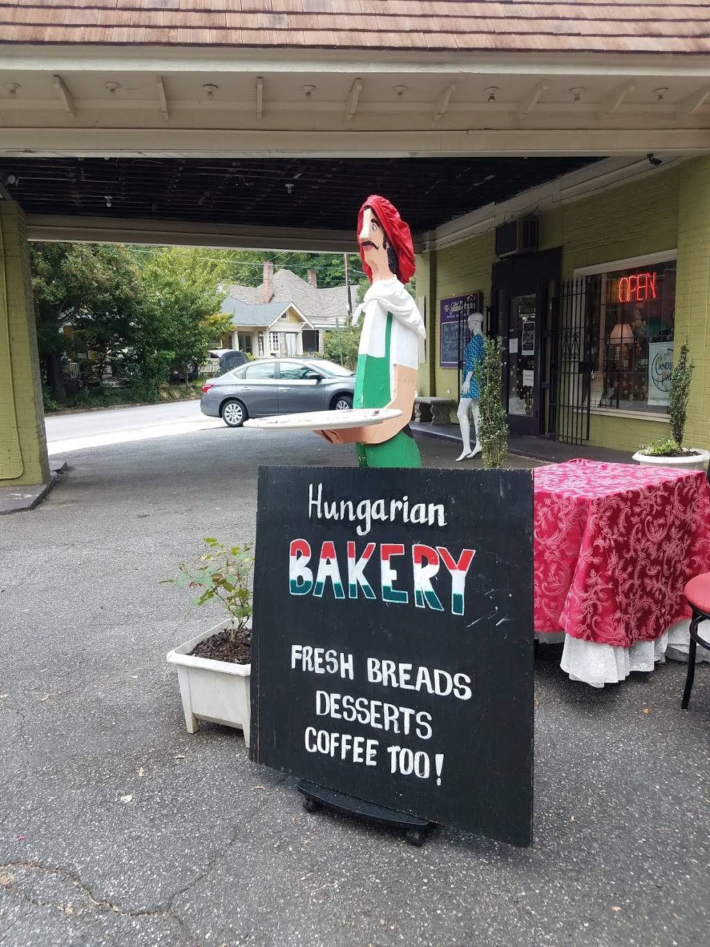 Palacsinta LLC | restaurant | 1404 McLendon Ave NE, Atlanta, GA 30307, USA | 7709061333 OR +1 770-906-1333