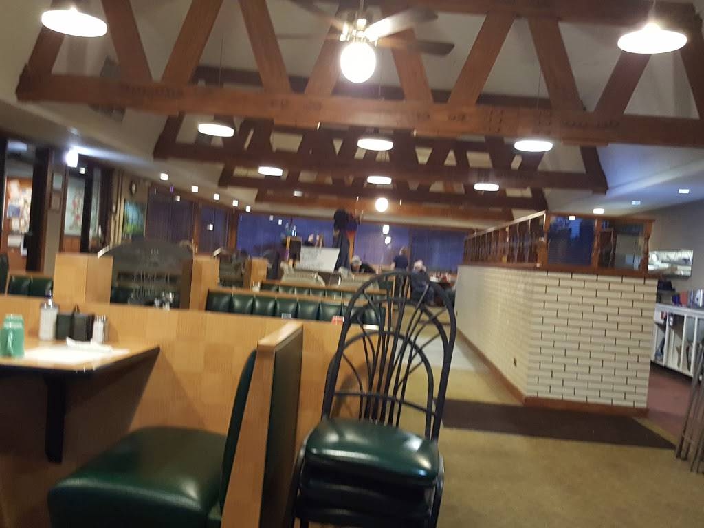 J W Filmores Family Restaurant | restaurant | 906 Spring St, Petoskey, MI 49770, USA | 2313487500 OR +1 231-348-7500