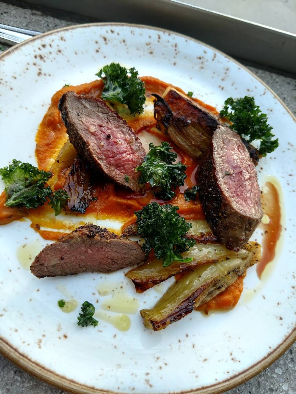 James Republic | restaurant | 500 E First St, Long Beach, CA 90802, USA | 5629010235 OR +1 562-901-0235