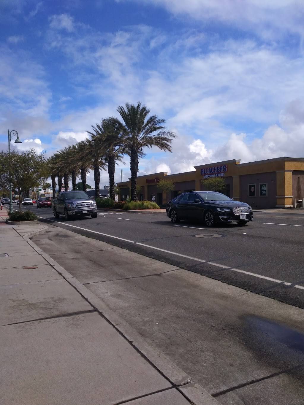 Subway | restaurant | 2191 Hilltop Dr, Redding, CA 96002, USA | 5302228855 OR +1 530-222-8855