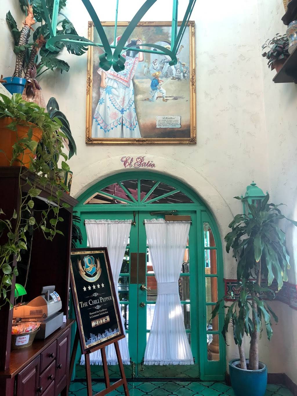 The Chili pepper Mexican food | restaurant | 167 Main Street, Orange, CA 92868, USA | 7146392840 OR +1 714-639-2840