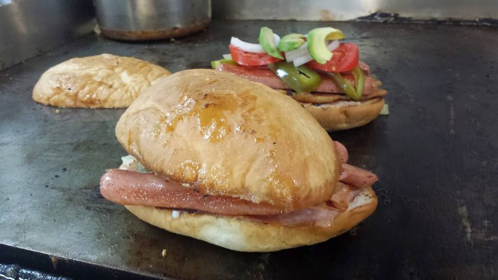 La Union Supermarket | restaurant | 485 Sheridan Rd, Highwood, IL 60040, USA | 8479268340 OR +1 847-926-8340