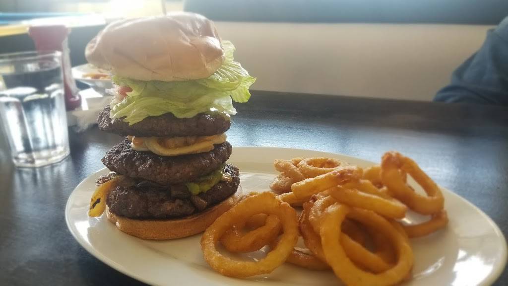 Victoria All Day Grill | restaurant | 646 Danforth Rd, Scarborough, ON M1K 1G2, Canada | 4162660101 OR +1 416-266-0101