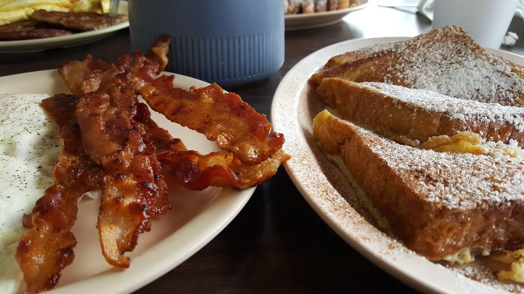 Sunrise Restaurant | restaurant | 2300 DE-1, Dewey Beach, DE 19971, USA | 3022273202 OR +1 302-227-3202