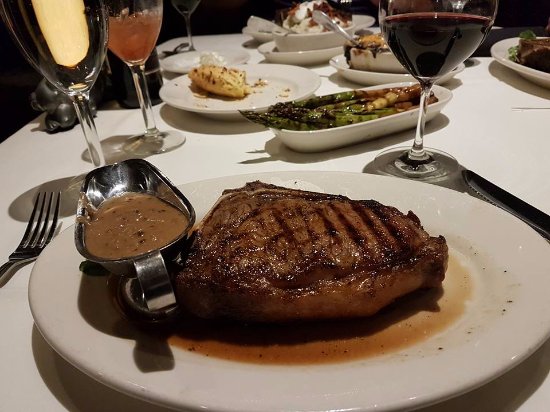Mortons The Steakhouse | restaurant | 170 S Market St, San Jose, CA 95113, USA | 4089477000 OR +1 408-947-7000