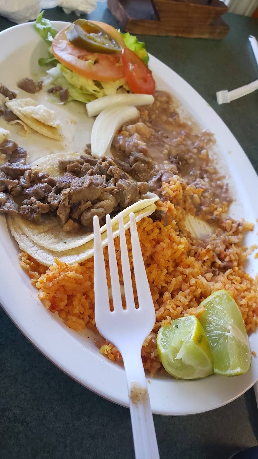 Taco Taqueria | restaurant | 3920 Lake Tahoe Blvd, South Lake Tahoe, CA 96150, USA | 5305423449 OR +1 530-542-3449