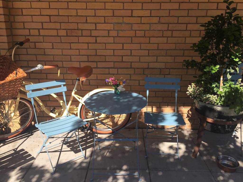 The Dutch Door | restaurant | 1245 1st St, Napa, CA 94559, USA | 7075008822 OR +1 707-500-8822