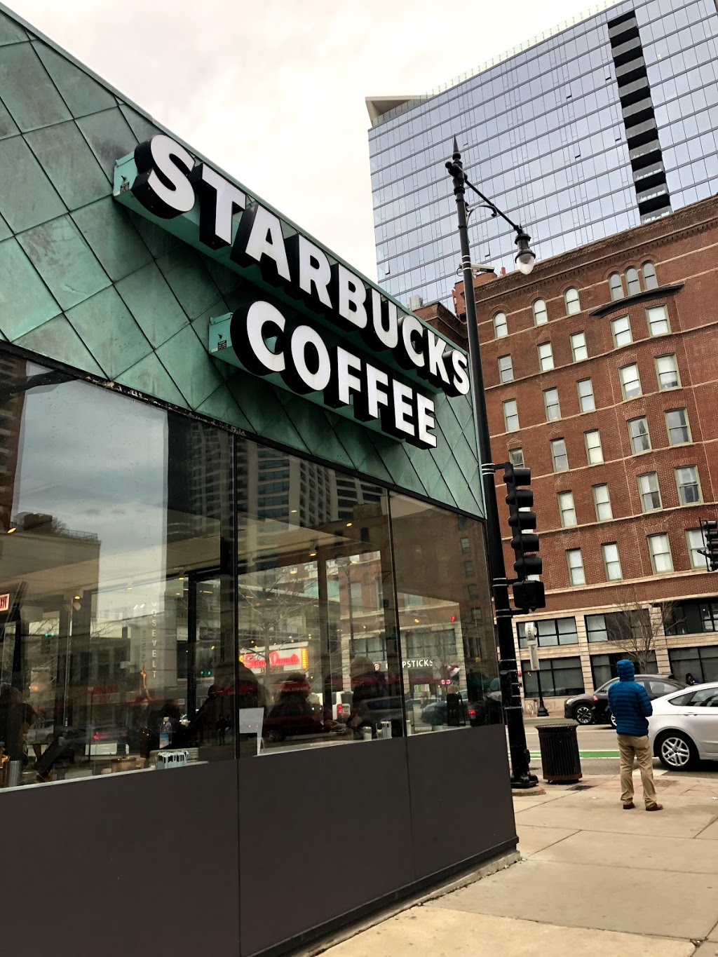 Starbucks | cafe | 31 East Roosevelt Road ABS #3345, Chicago, IL 60605, USA | 3124311988 OR +1 312-431-1988