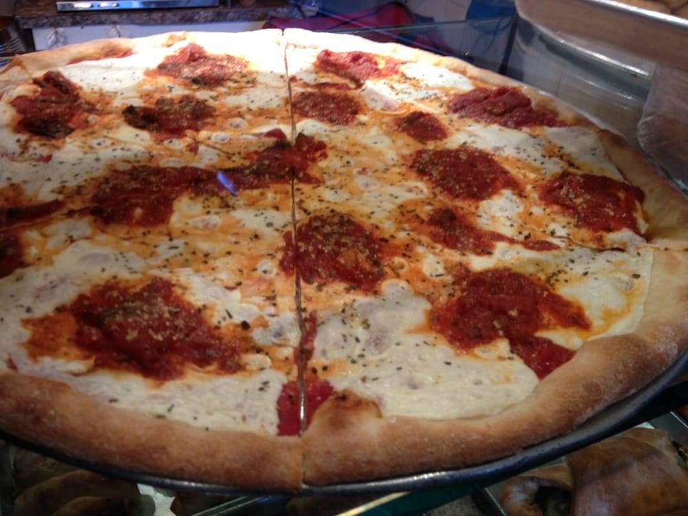 Sofias Pizza | restaurant | 2822 Coney Island Ave, Brooklyn, NY 11235, USA | 7185136301 OR +1 718-513-6301