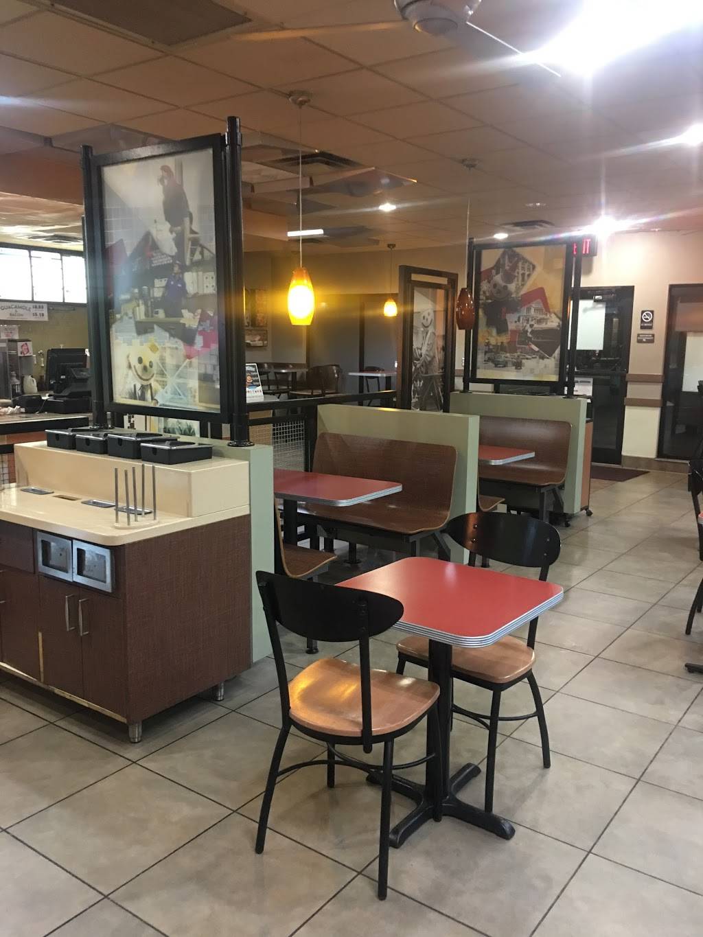 Jack in the Box | restaurant | 13351 Briar Forest Dr, Houston, TX 77077, USA | 2819445090 OR +1 281-944-5090