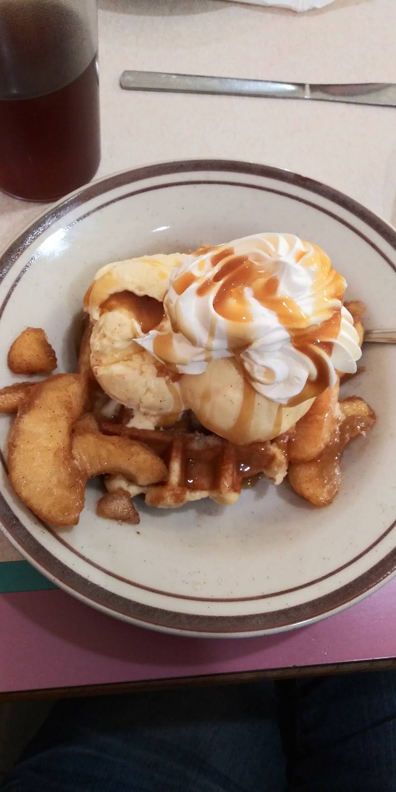 Pattys Place | restaurant | 45823-45901 Marietta Rd, Caldwell, OH 43724, USA | 7407324948 OR +1 740-732-4948