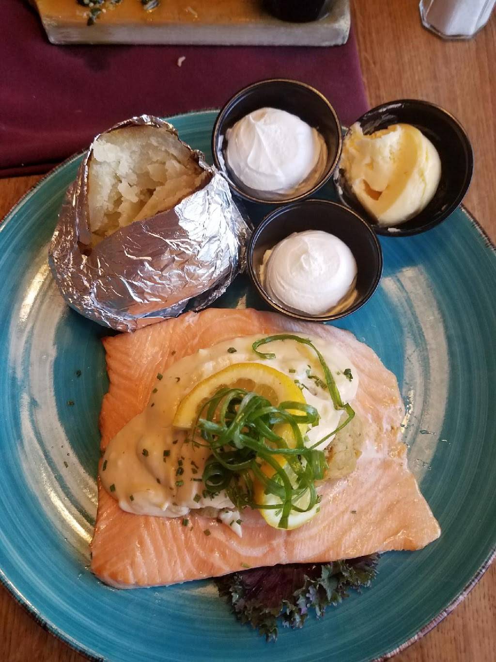 Bayside Restaurant and Lounge | restaurant | 300 E Bay St, East Tawas, MI 48730, USA | 9893628600 OR +1 989-362-8600