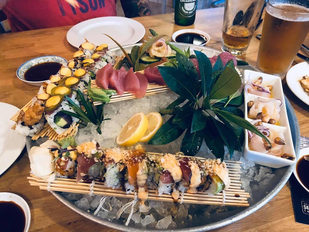 Ellas Oyster Bar | restaurant | 9420 NW 41st St, Doral, FL 33178, USA | 7863997956 OR +1 786-399-7956