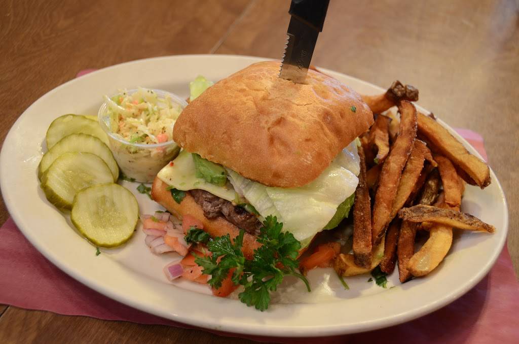 Olde North Pancake House | bakery | 27W751 North Ave, West Chicago, IL 60185, USA | 6302934774 OR +1 630-293-4774