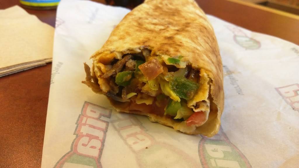 Pita Pit | restaurant | 700 Eagleson Rd, Kanata, ON K2M 2G9, Canada | 6132717482 OR +1 613-271-7482