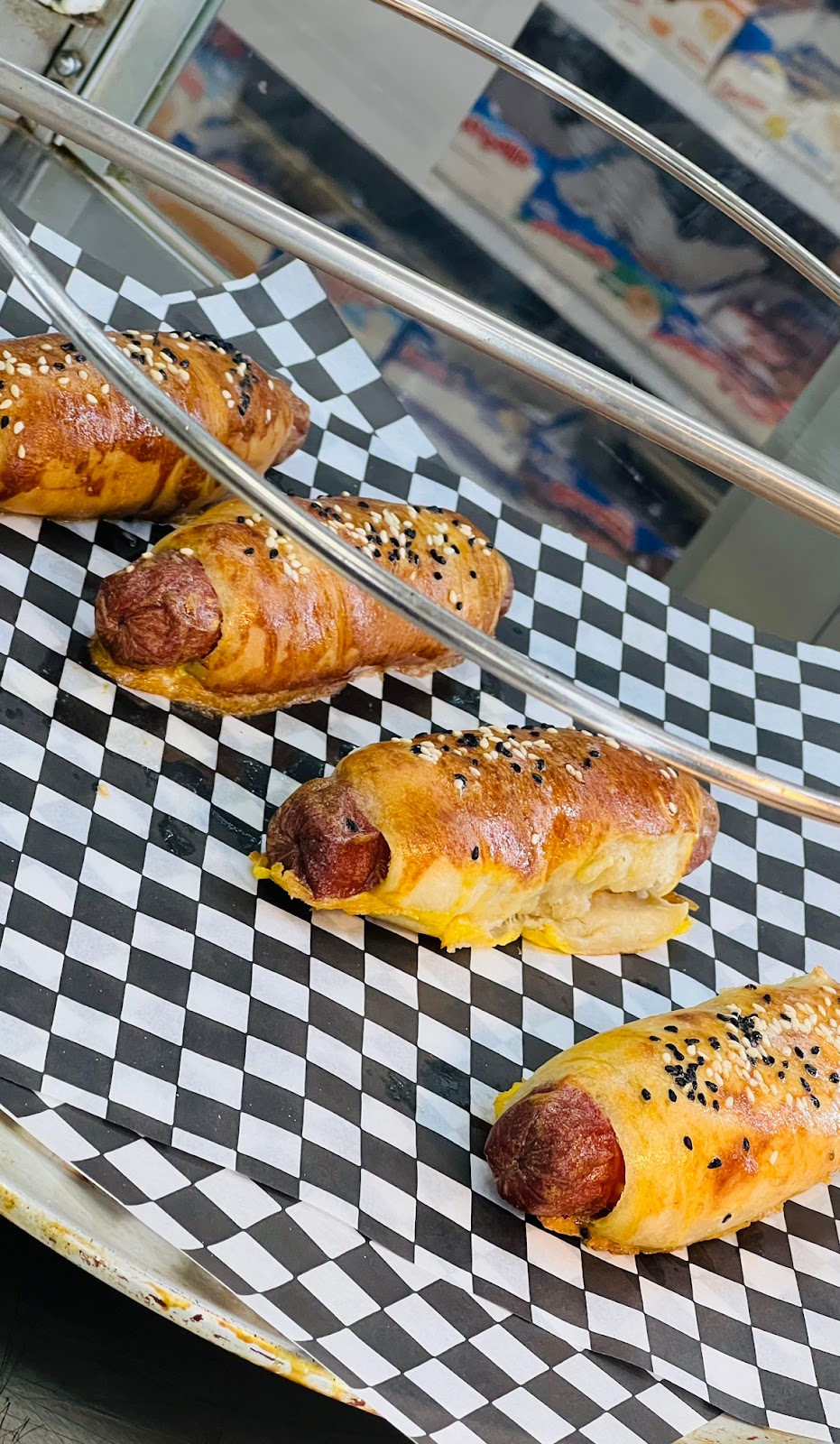 Charms Market & Deli | meal takeaway | 645 E Patapsco Ave, Baltimore, MD 21225, USA | 4434495187 OR +1 443-449-5187