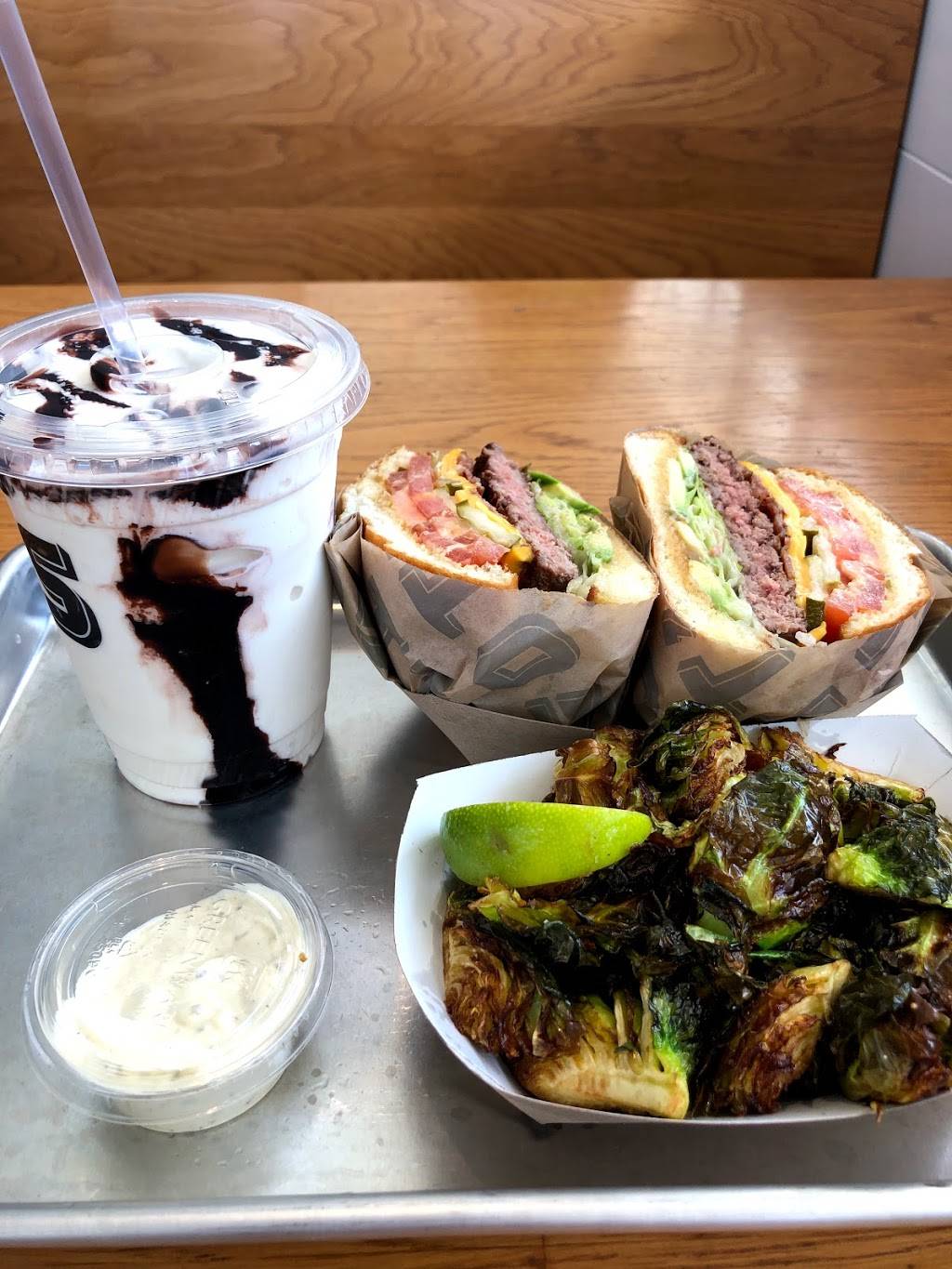 Gotts Roadside | restaurant | 644 1st St, Napa, CA 94559, USA | 7072246900 OR +1 707-224-6900