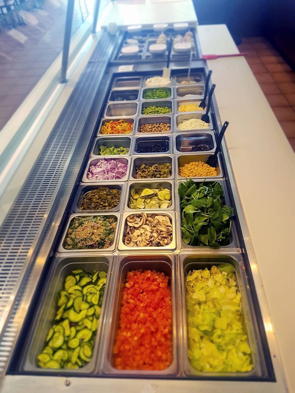 Extreme Pita | restaurant | NShopping Ctr, 6990 Financial Dr #7, Mississauga, ON L5N 8J4, Canada | 9058170007 OR +1 905-817-0007