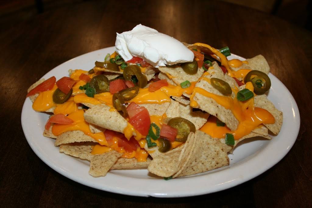 Legend Oaks Bistro One18 | restaurant | 118 Legend Oaks Way, Summerville, SC 29485, USA | 8438214077102 OR +1 843-821-4077 ext. 102