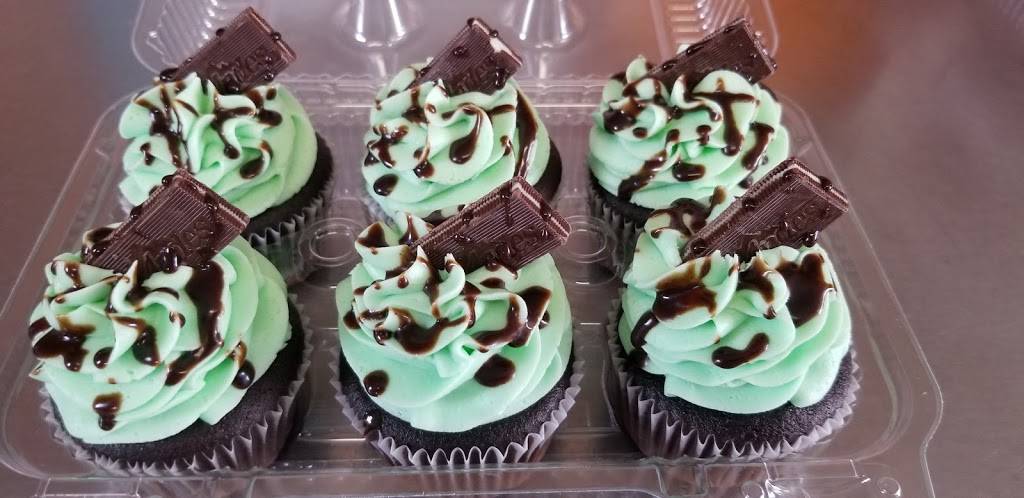 Heathers Custom Cakes | restaurant | 970 W Broadway St, Bradley, IL 60915, USA | 8153044181 OR +1 815-304-4181