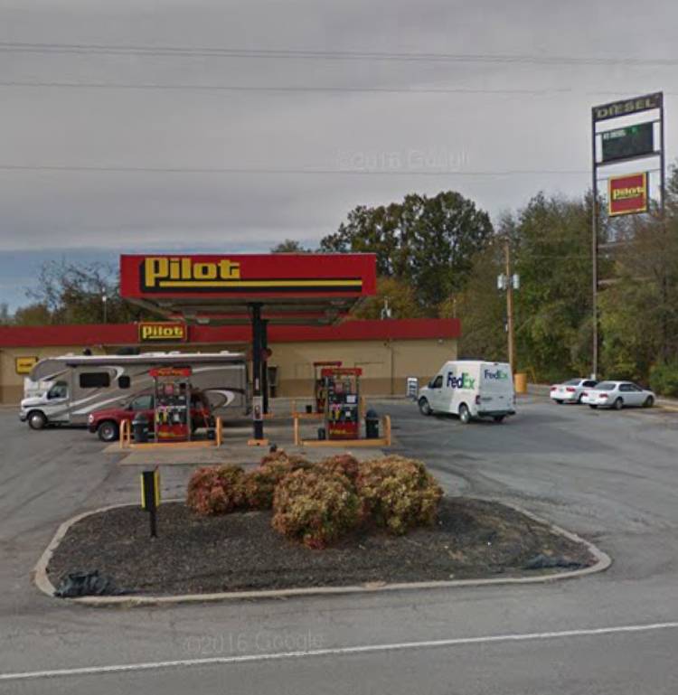 Pilot Travel Center | restaurant | 9211 Lewisburg Hwy, Cornersville, TN 37047, USA | 9313633290 OR +1 931-363-3290