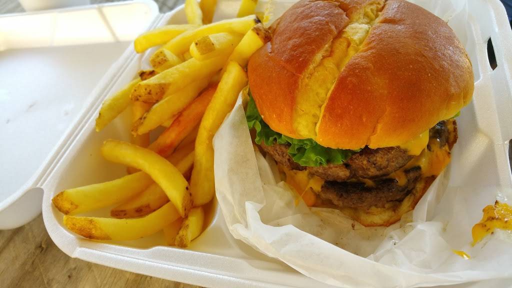 Ocoee Dam Deli & Diner | restaurant | 1223 US-64, Ocoee, TN 37361, USA | 4233388184 OR +1 423-338-8184