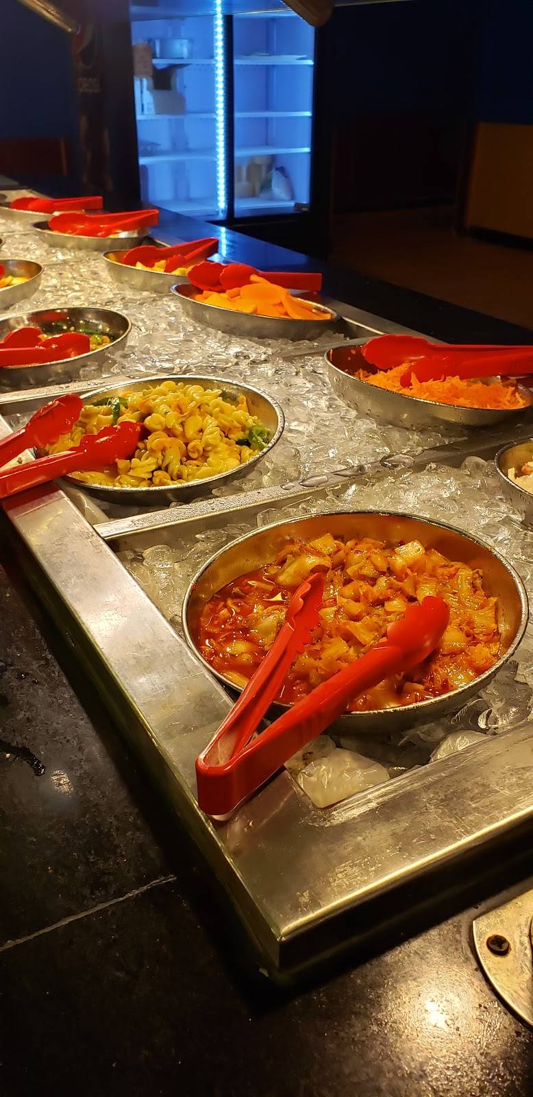 Hibachi Supreme Buffet | restaurant | 350 Kennedy Memorial Dr, Waterville, ME 04901, USA | 2078732188 OR +1 207-873-2188