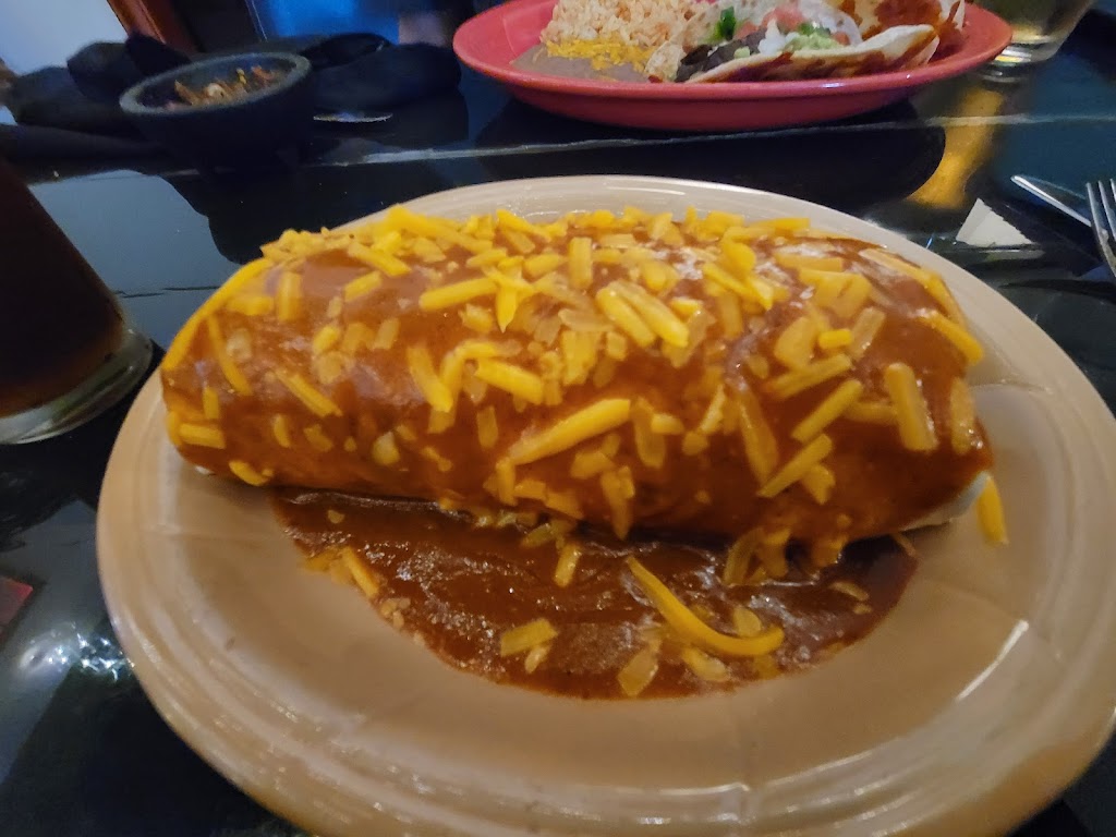 Los Muertos Mexican Kitchen | night club | 303 N NW 1st St, Marathon, TX 79842, USA | 4322161200 OR +1 432-216-1200