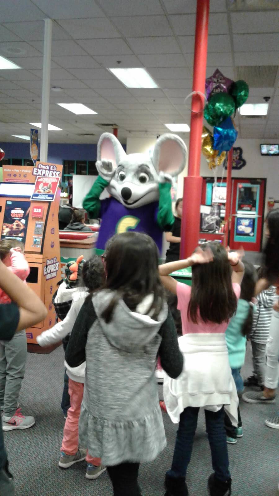 Chuck E. Cheeses | restaurant | 130 W Hillcrest Dr, Thousand Oaks, CA 91360, USA | 8054972522 OR +1 805-497-2522
